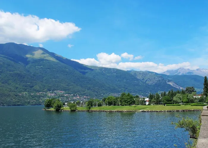 Massimo By Interhome Дервио