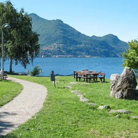 Massimo By Interhome * Ντέρβιο