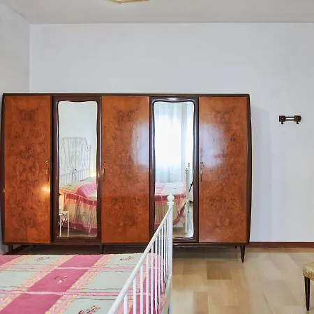 דירה Massimo By Interhome דרביו